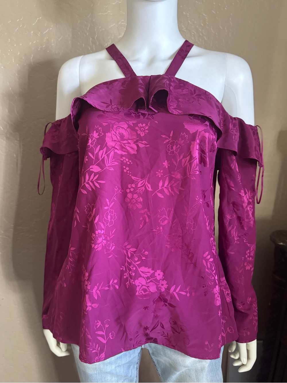 Guess top medium